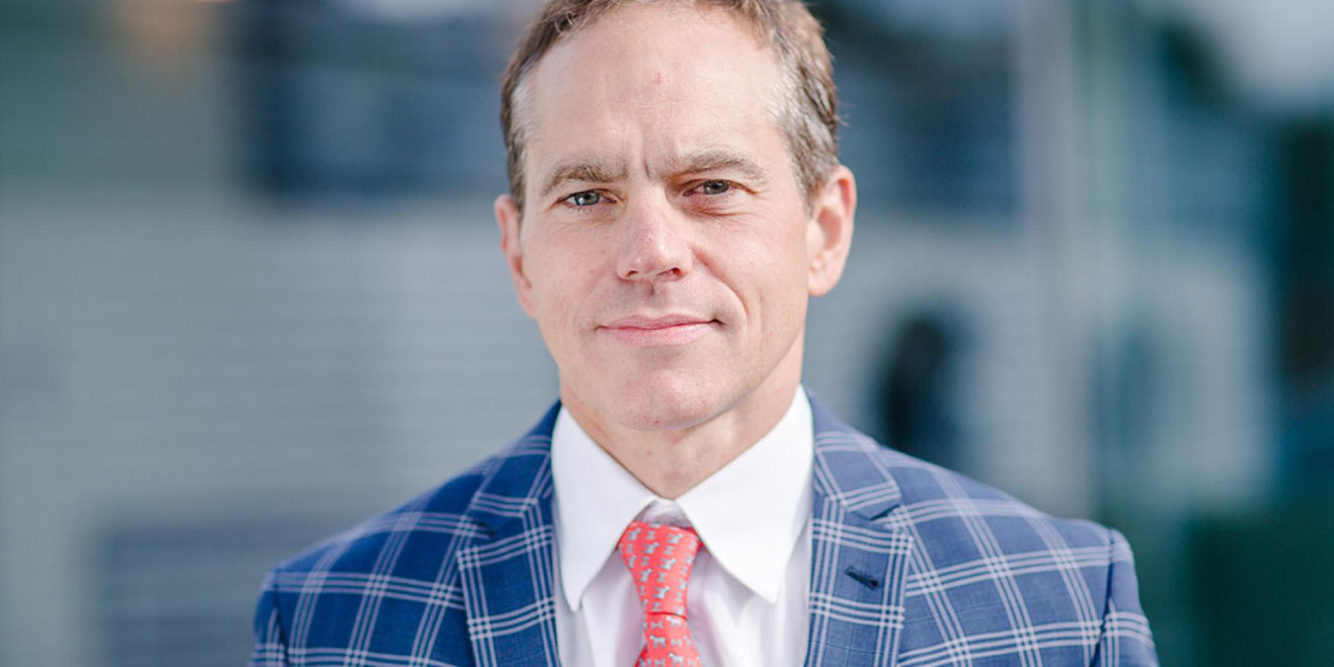 Dr. Andreas Newzella